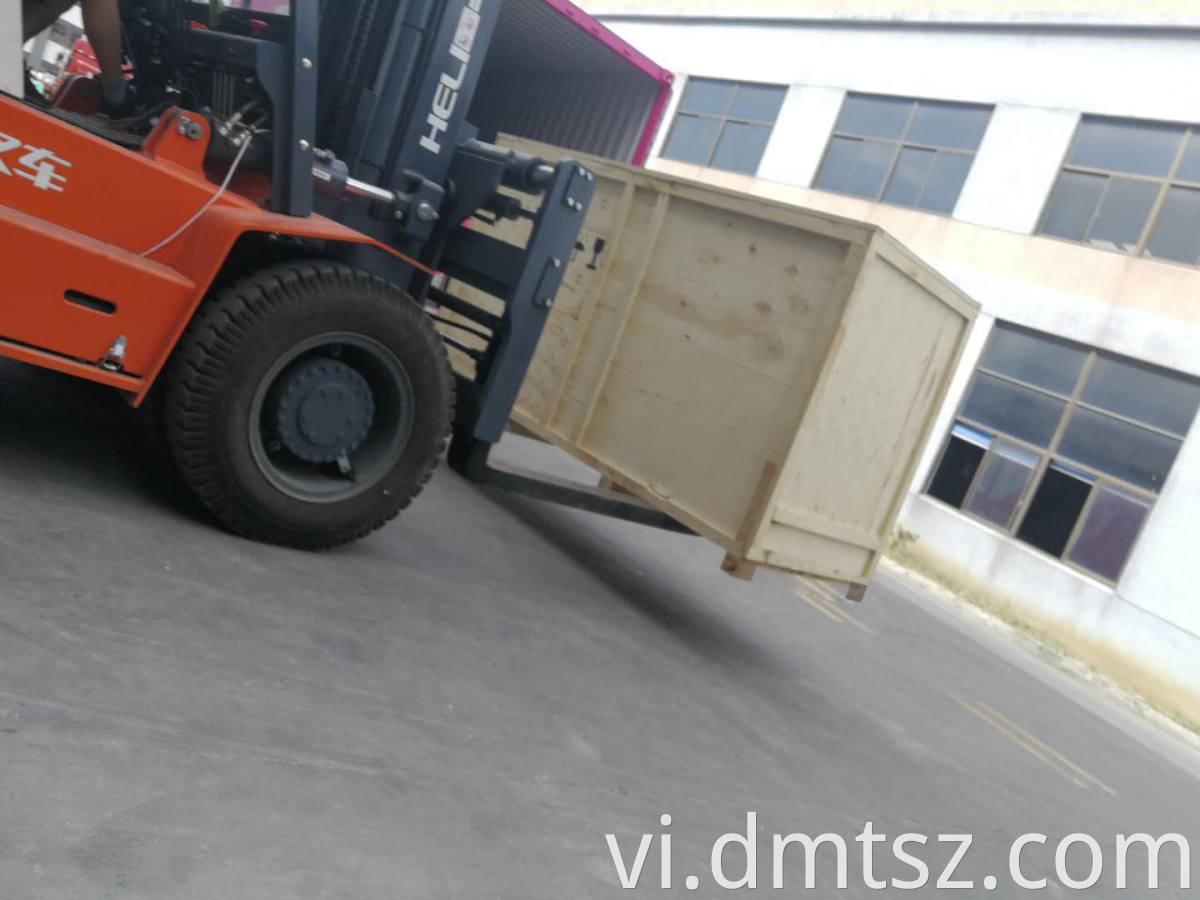 Băng tải tải kính thiên văn cho thùng thùng